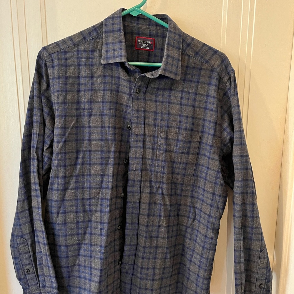UNTUCKit Blue Casual Button Down Shirt